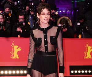 Phạm Băng Băng và Kristen Stewart cùng dàn sao mặc gợi cảm bất chấp thời tiết 2 độ C