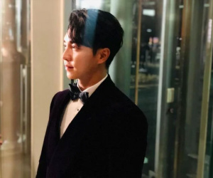 Lee Seung Gi công khai bày tỏ tình cảm nồng nhiệt với vợ sắp cưới
