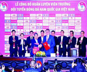 Kỷ luật thép và lời cảnh báo các ngôi sao Việt Nam