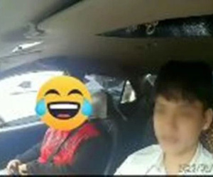 Nhanh nhảu xem tướng mạo khi đi taxi, thầy bói 'rởm' bị tài xế làm cho 'quê độ' phải mau chóng xuống xe