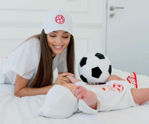Vợ Tây gửi lời chúc ngọt ngào tới Bùi Tiến Dũng trong sinh nhật tuổi 26