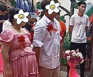Cô dâu bụng bầu vượt mặt không được nhận đồng sính lễ nào, bố mẹ ruột cũng không đến dự đám cưới