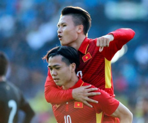 HLV Philippe Troussier công bố danh sách tập trung tuyển Việt Nam: Công Phượng, Quang Hải vắng mặt