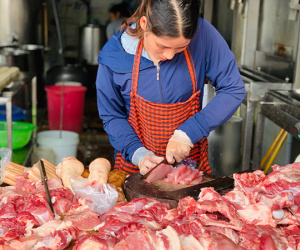 Giá lợn hơi rơi xuống đáy mới, ‘ông lớn’ chăn nuôi cũng lỗ nặng