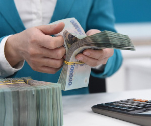 TPBank nói gì khi bị tố 'gửi tiết kiệm thành hợp đồng bảo hiểm'?