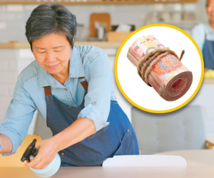 Nhân viên mang tiền của khách để quên giao cảnh sát, nhà hàng liền sa thải vì cho rằng đó là tiền của mình