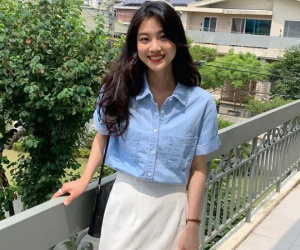 Mặc váy siêu ngắn đi phỏng vấn bị nhà tuyển dụng đuổi ra ngoài, nữ ứng viên nói 1 câu được gọi đi làm ngay