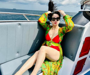 Nhật Kim Anh khoe vóc dáng sexy tuổi U40