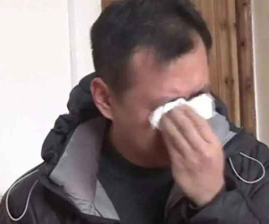 Vợ đến nhà trọ thăm chồng rồi mang thai, chồng ngỡ ngàng khi thấy con giống hệt chủ nhà trọ