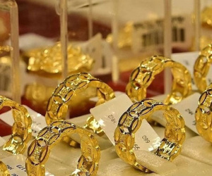 Sát ngày Quốc tế phụ nữ 8/3, giá vàng đi xuống