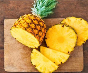 Chị em ăn dứa có thật 'thơm từ trong ra ngoài'?