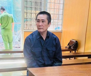 Chiêu lừa tình của đại tá hải quân 'dỏm'