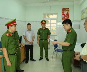 Hai cán bộ CDC Ninh Thuận bị bắt liên quan Việt Á