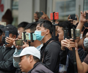 Khi TikToker, YouTuber náo loạn sự tôn nghiêm của tang lễ