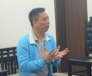 Nhiều lần đập phá mộ ông ngoại của vợ để ép phải về sống chung