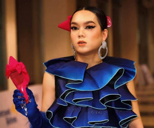 Những chàng trai, cô gái mới tuổi đôi mươi đã xây nhà tiền tỷ báo hiếu phụ huynh sau khi nổi tiếng