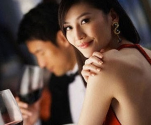 Nhờ bạn thân quyến rũ vợ để ly hôn và kết đắng ngắt cho kẻ ngoại tình còn mưu mô xảo quyệt