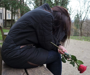 Vừa nhận quà Valentine đỏ, Valentine trắng tôi đã khóc ròng vì người bạn trai đạo mạo
