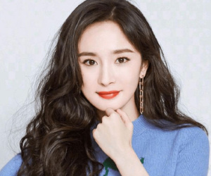 Dương Mịch đến thăm con gái sau nhiều năm