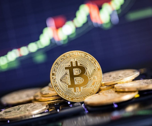 Vì sao giá Bitcoin nhảy lên hơn 26.000 USD?