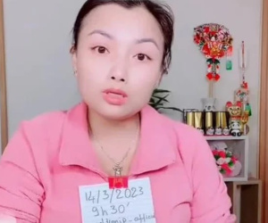 Quỳnh Trần JP chính thức bị dọa 'tẩy chay' sau khi lên tiếng về lùm xùm của bạn thân bà Nhân Vlog