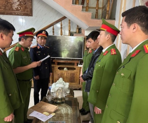 Bắt giam 1 cán bộ địa chính ở Thanh Hóa