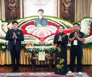 Thoại Mỹ, Ngọc Huyền xúc động trong lễ tưởng niệm NSND Diệp Lang