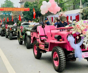 Xác minh hạn đăng kiểm của đoàn xe Jeep rước dâu ở Thái Nguyên
