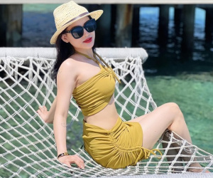 Livestream bán cả kho hàng, Võ Hà Linh lộ quá khứ khó khăn