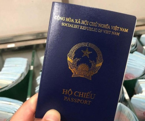 Bộ Công an đề xuất sửa luật, thêm 'nơi sinh' vào hộ chiếu
