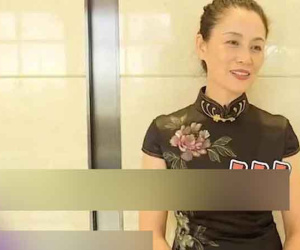 Xem mắt người đàn ông 70 tuổi, 'nữ chính' U60 đòi chu cấp tiền hàng tháng để trả nợ cho chồng cũ