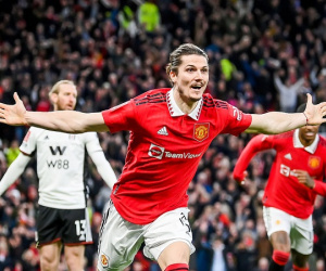 Thần may mắn phù trợ, MU vào bán kết FA Cup một cách khó tin