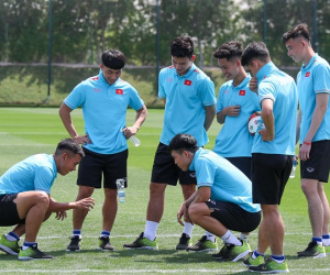 U23 Việt Nam hứng khởi trên sân tập của nhà ĐKVĐ World Cup Argentina