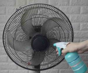 4 cách vệ sinh quạt không cần tháo khung cực đơn giản, chỉ mất 5 phút là sạch bong sáng bóng, chị em cũng làm được ngon ơ