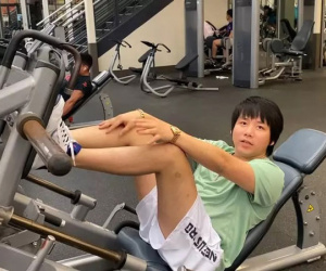 Ảnh kéo chân giờ mới công khai của Khoa Pug gây sốt