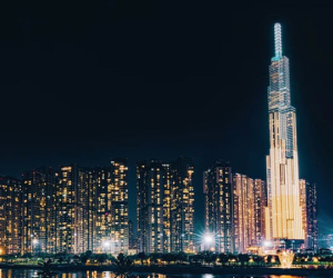 Việt Nam có bao nhiêu người siêu giàu - có tài sản trên 30 triệu USD?