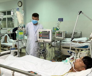 Sau 3 ngày dùng thuốc giải 8.000 USD, hai người ngộ độc cá ủ chua đã cai máy thở