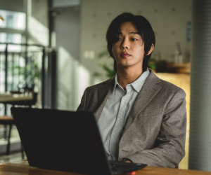 Hậu bê bối sử dụng chất cấm, phim mới của Yoo Ah In có nguy cơ 'đắp chiếu', Lee Byung Hun cũng bị vạ lây