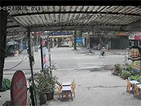 Clip: Người phụ nữ 'tim như nhảy ra khỏi lồng ngực' sau pha sang đường bất cẩn
