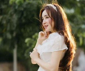 Vy Oanh kể về oan ức trong quá khứ, tiết lộ cùng con gái vượt qua cửa tử để giành sự sống