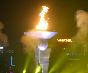 Ngọn đuốc SEA Games 32 đã tới Việt Nam, đếm ngược ngày khởi tranh tại Campuchia