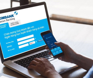 Một ngân hàng thu thêm 55.000 đồng/tháng phí SMS Banking