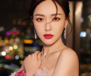 Đường Yên bị từ chối tham dự sự kiện thảm đỏ, chờ tận 20 phút vẫn không được vào