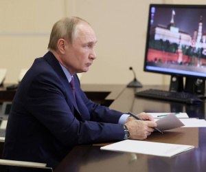Tổng thống Putin: Phương Tây đã vượt qua tất cả lằn ranh đỏ thậm chí là đỏ đậm