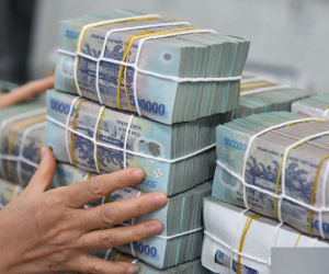 Đề xuất ngân hàng cho doanh nghiệp vay tiền để trả nợ trái phiếu