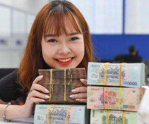 Giữa sóng hạ lãi suất, một ngân hàng bật tăng lãi suất huy động
