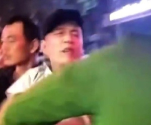 Khởi tố thanh niên đã vi phạm cả 'tá' lỗi còn tát vào mặt công an