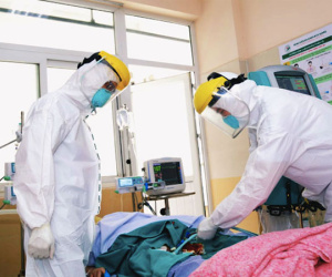 Chính sách mới tháng 4: Covid-19 là bệnh nghề nghiệp được hưởng BHXH