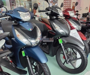 Lượng xe máy mới dồi dào trong tháng 3 báo hiệu đợt giảm giá sắp đến