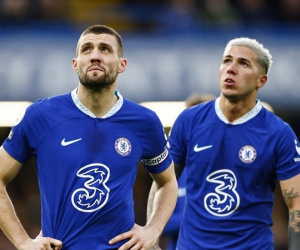 Thua đau Aston Villa, Chelsea tụt xuống thứ 11 trên BXH